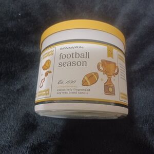 Bath & Body Works 3-Wick Candle - Football Season